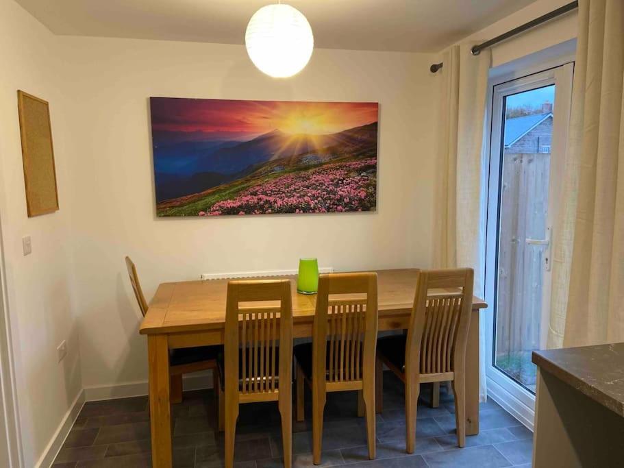 Modern 2 Bed Nestled In The Abergavenny Hills Exterior photo