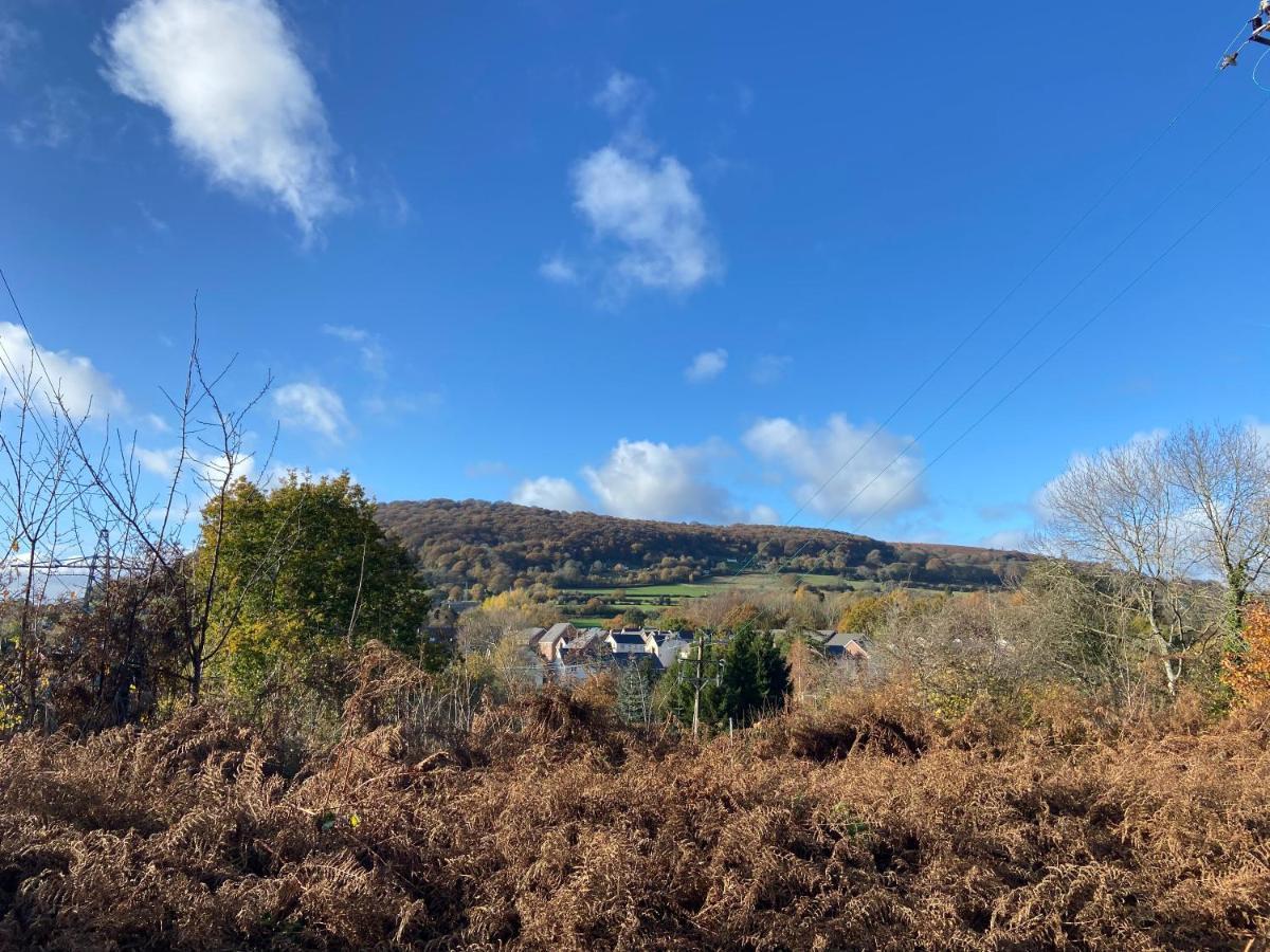 Modern 2 Bed Nestled In The Abergavenny Hills Exterior photo